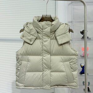 Lululemon Warrior Puff Four-Panel Linen Down Vest